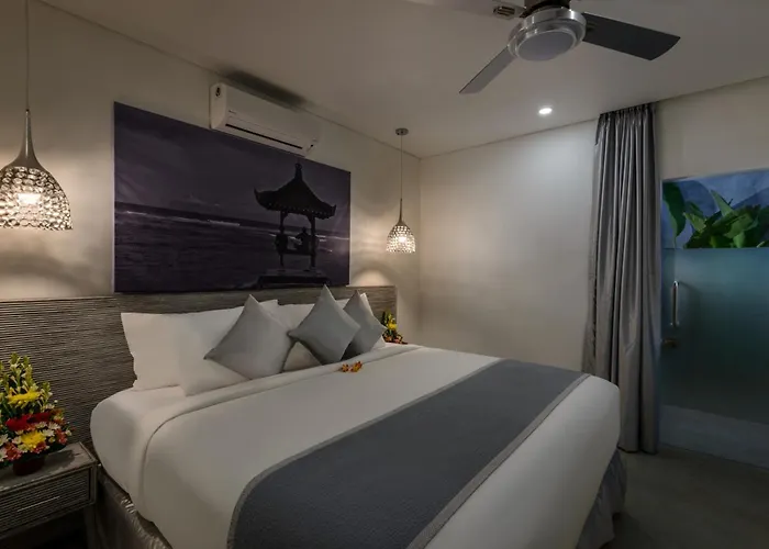 Retreat - 4 Bedrooms Close To Eat Street Villa